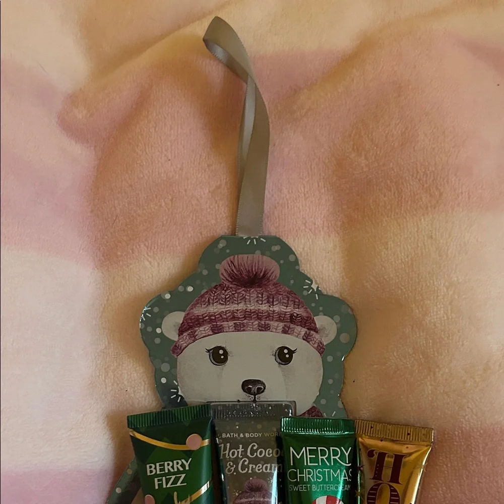 Bath & Body Works Lip Gloss Set - Berry Fizz, Hot Cocoa & Cream, Merry Christmas